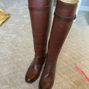 Frye tall boots brown 7.5